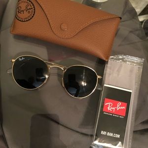Round Ray bans